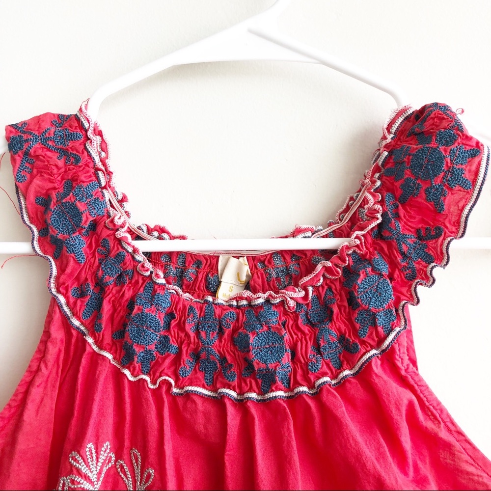 Ya Embroidered Detail Halter Tank Top - Picture 4 of 5